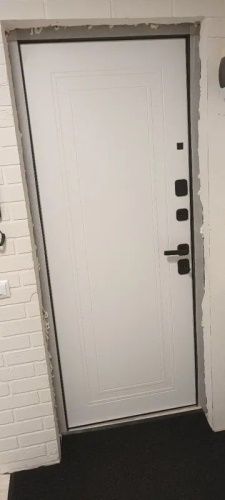 Люксор 2МДФ Дуб Вертикаль НЕО Канадский дуб пацифик, Сатин черный - Эмалит белый фото 2