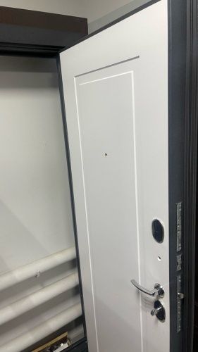 Дверь стальная Бронекс YoDoors-2 Букле графит-Velluto Bianco фото 3